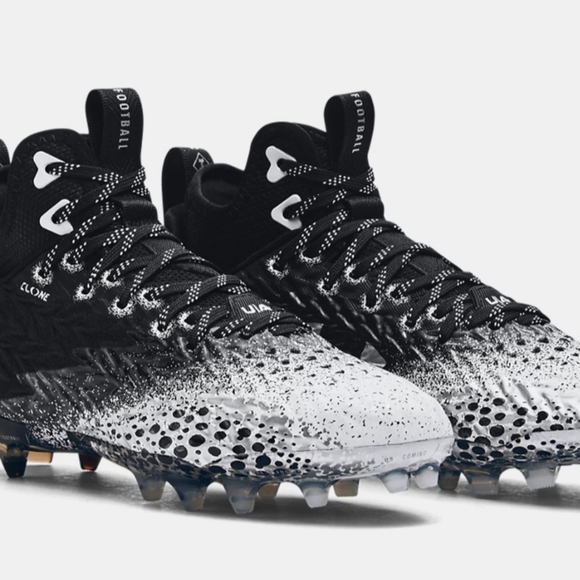 Under Armour Women's UA Spotlight Clone MC Football Cleats new - Picture 11 of 11